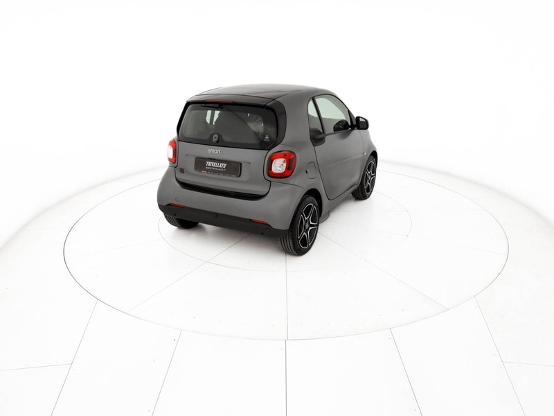 Smart Fortwo eq pulse 22kw elettrica grigio