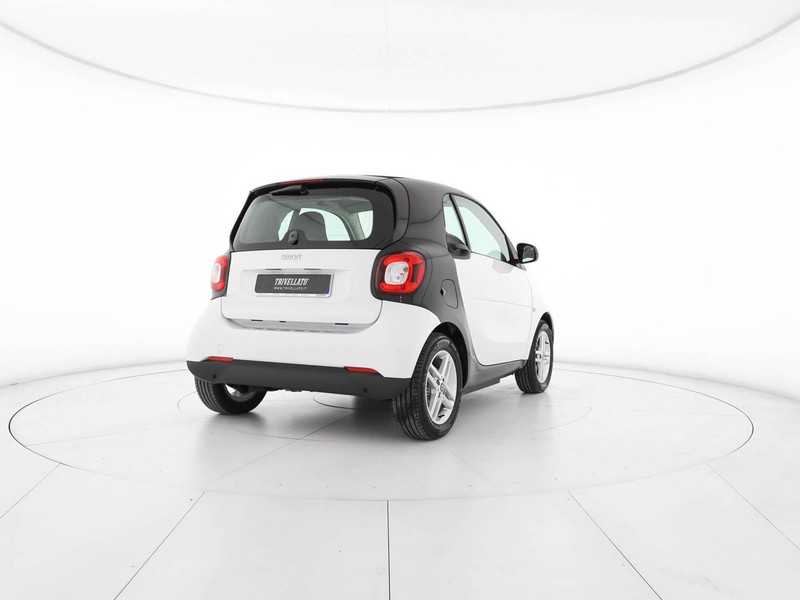 Smart Fortwo eq pure 22kw