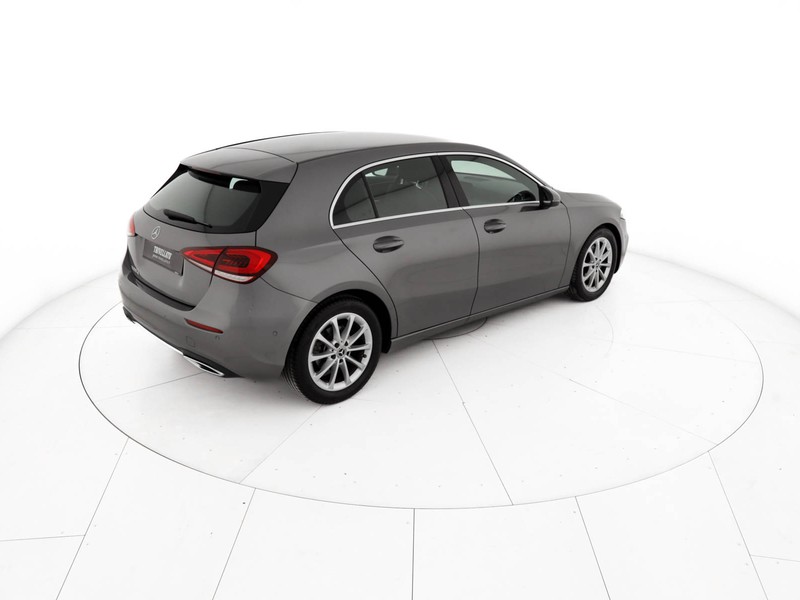 Mercedes Classe A 180 d sport auto diesel grigio