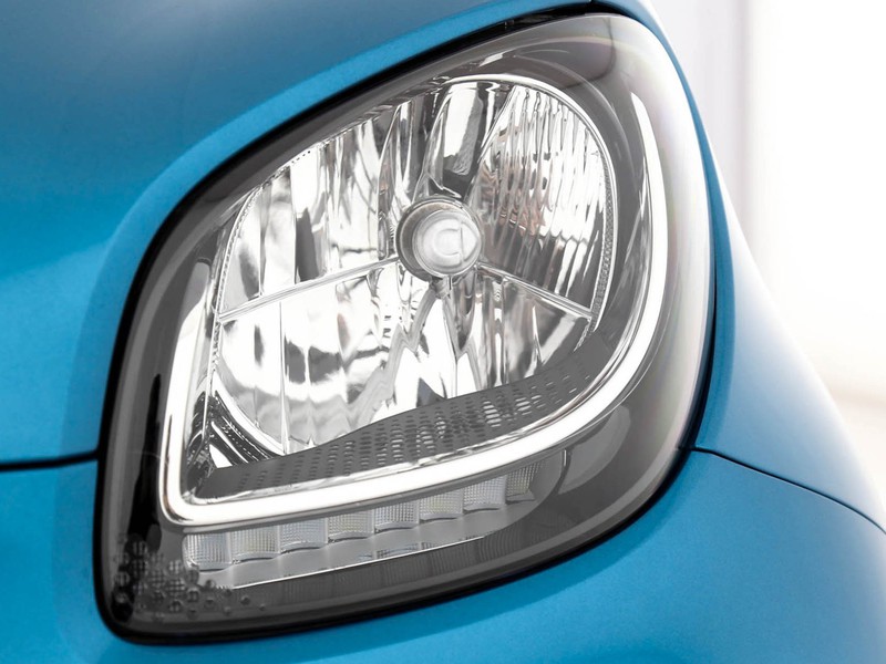 Smart Forfour eq passion 22kw elettrica blu/azzurro