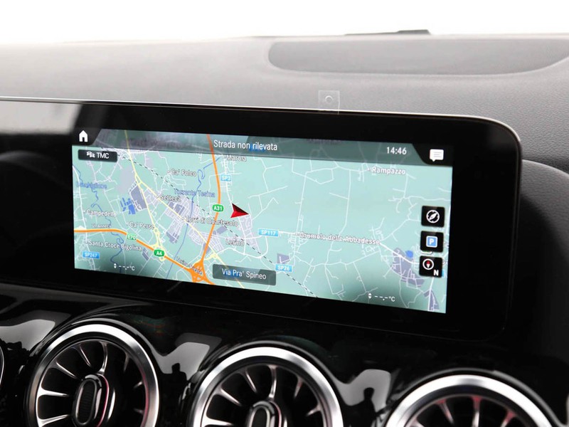 Mercedes GLA 250 e phev (eq-power) premium auto ibrido grigio