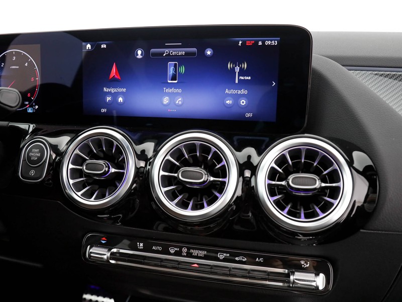 Mercedes GLA 200 d Automatic 4MATIC diesel nero