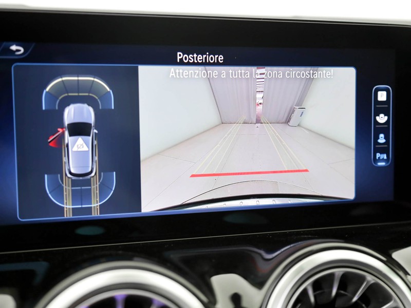 Mercedes GLA 200 d Automatic 4MATIC diesel nero