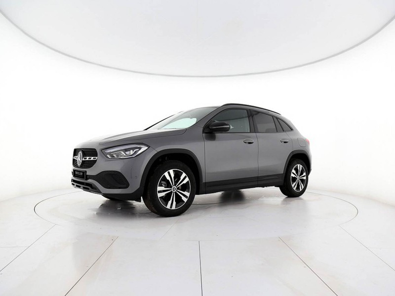 Mercedes GLA 200 d sport plus auto diesel grigio