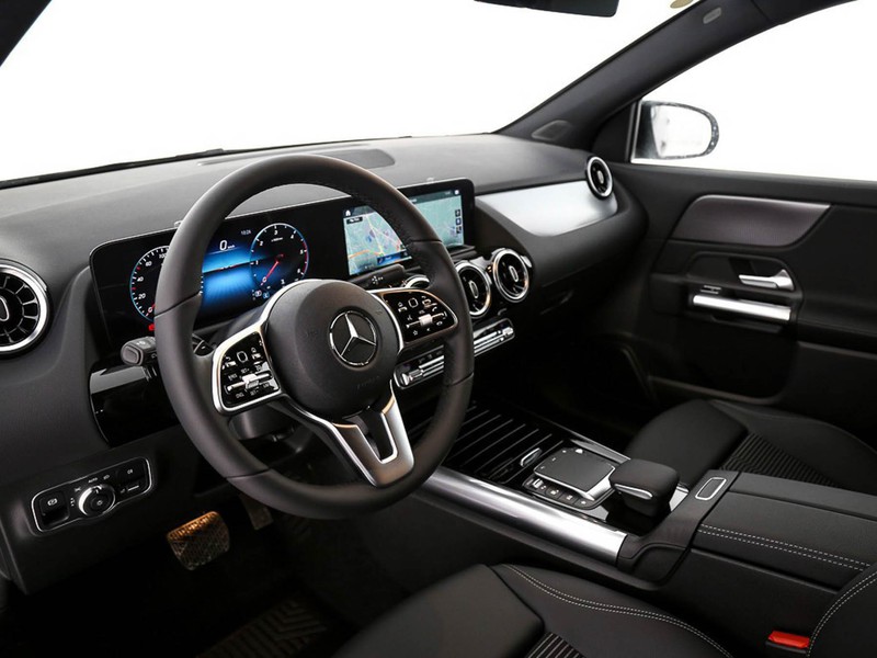 Mercedes GLA 200 d sport plus auto diesel grigio