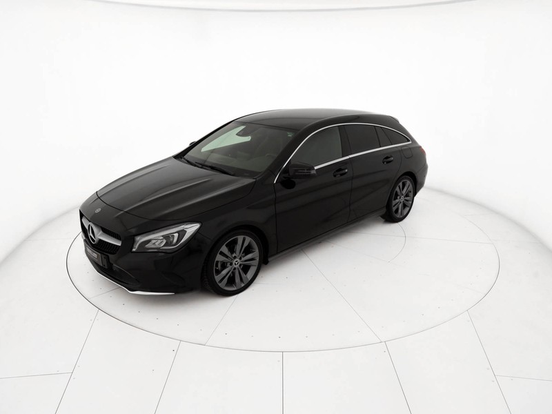 Mercedes CLA Shooting Brake  200 d (cdi) sport auto diesel nero