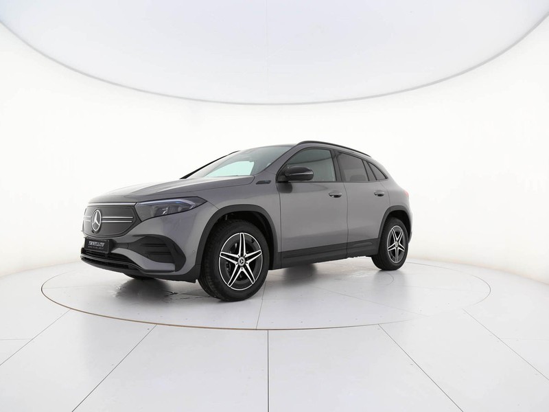 Mercedes EQA 250 premium elettrica grigio