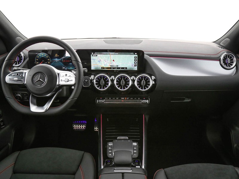 Mercedes EQA 250 premium elettrica grigio