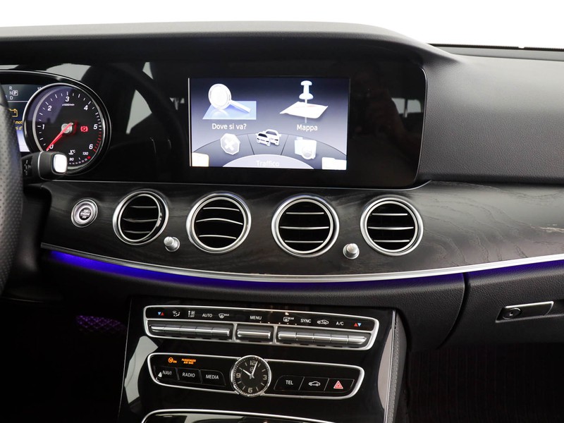 Mercedes Classe E Berlina 200 business sport auto diesel grigio