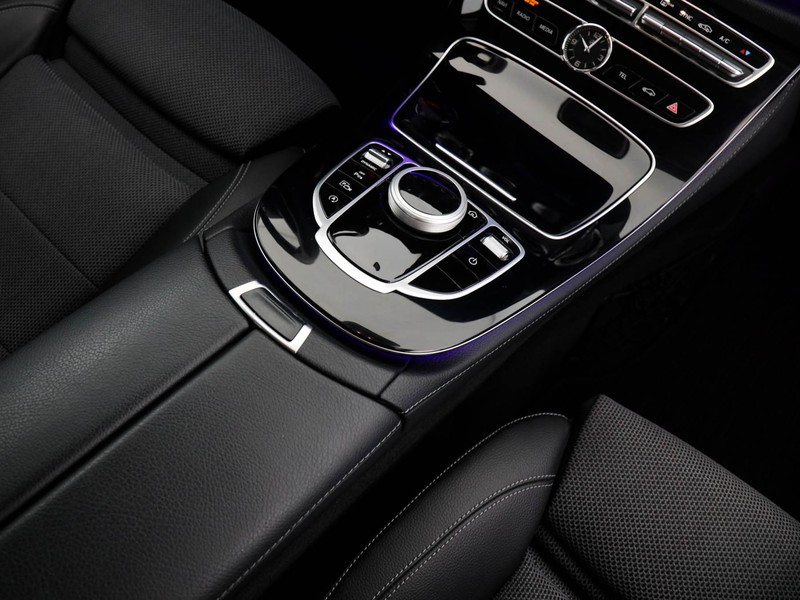 Mercedes Classe E Berlina 200 business sport auto diesel grigio