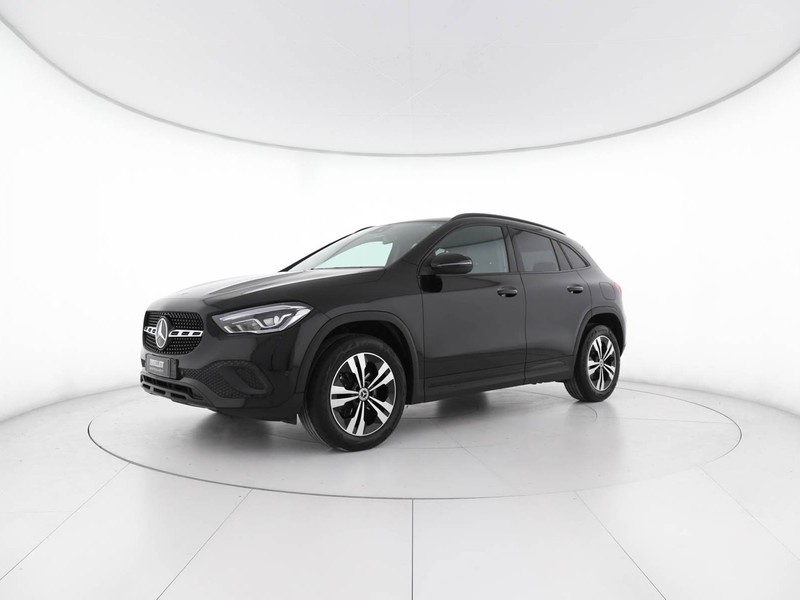 Mercedes GLA 180 d sport plus auto