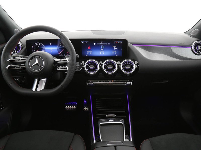 Mercedes GLA 180 Automatic benzina nero