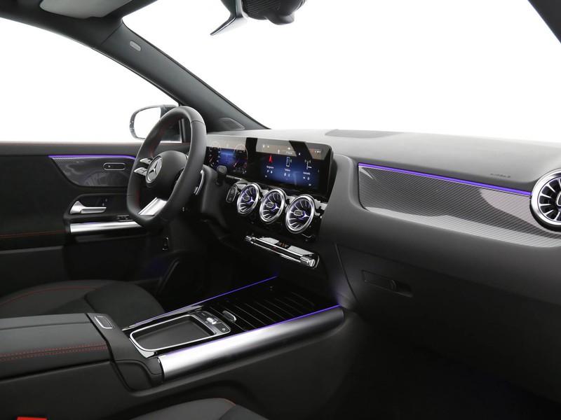 Mercedes GLA 180 Automatic benzina nero