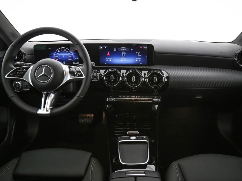Mercedes Classe A A 180 benzina nero