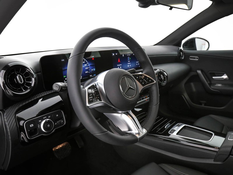 Mercedes Classe A A 180 benzina nero