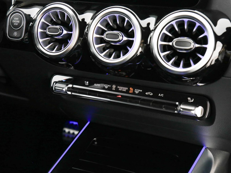 Mercedes GLA 200 d Automatic 4MATIC diesel nero