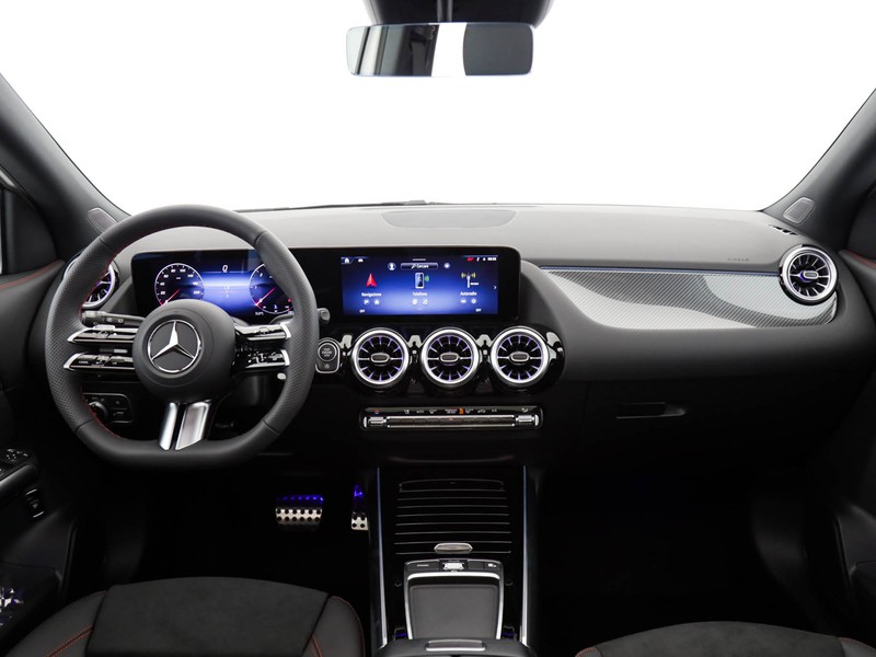 Mercedes GLA 200 d amg line advanced plus 4matic auto