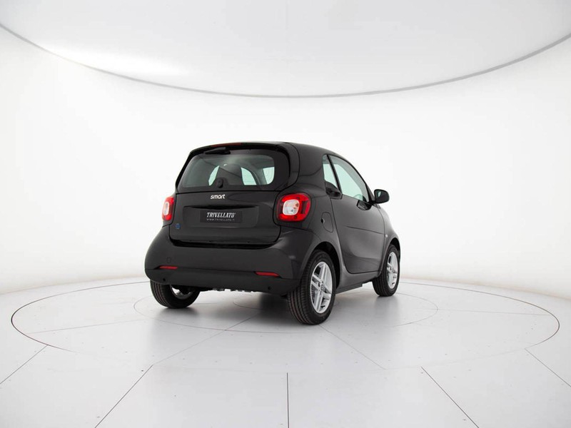 Smart Fortwo eq pure 22kw