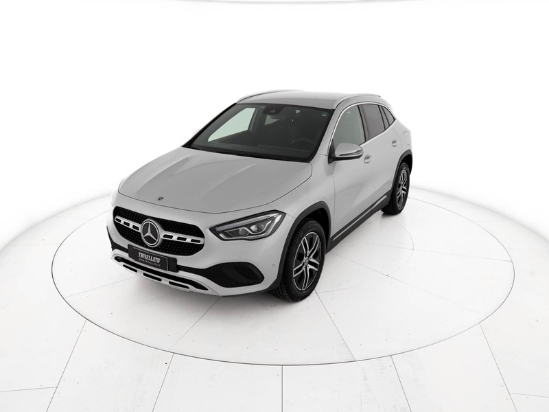 Mercedes GLA 200 d sport plus auto