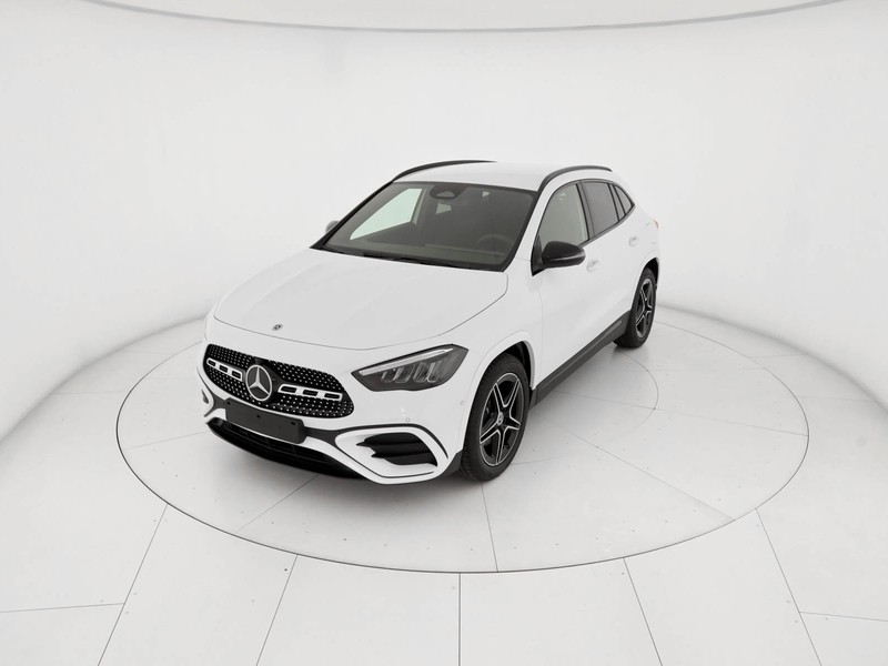 Mercedes GLA 180 d amg line advanced plus auto diesel bianco