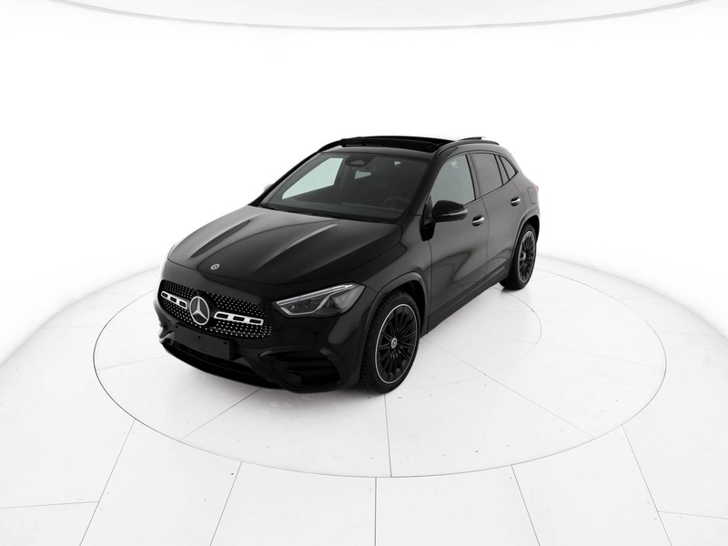 Mercedes GLA 200 d Automatic 4MATIC diesel nero