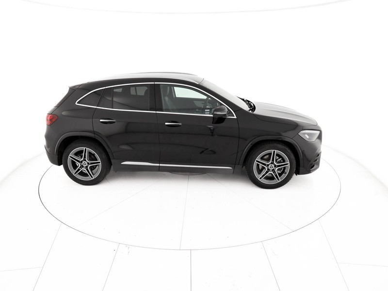 Mercedes GLA 200 d amg line advanced plus 4matic auto