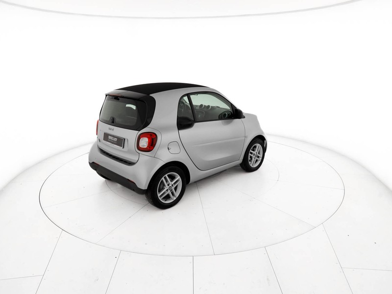 Smart Fortwo eq pure 22kw elettrica grigio