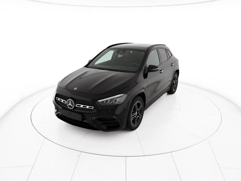 Mercedes GLA 180 d amg line advanced plus auto diesel nero