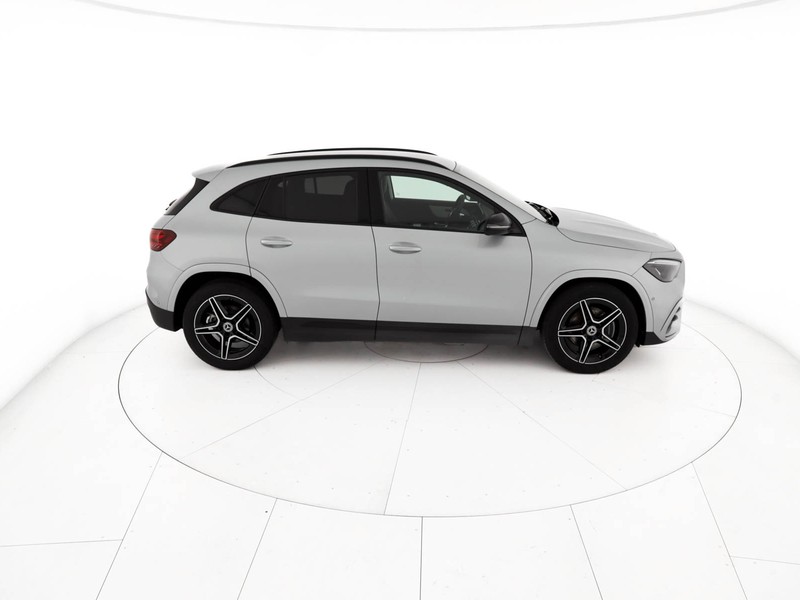 Mercedes GLA 200 d amg line advanced plus auto