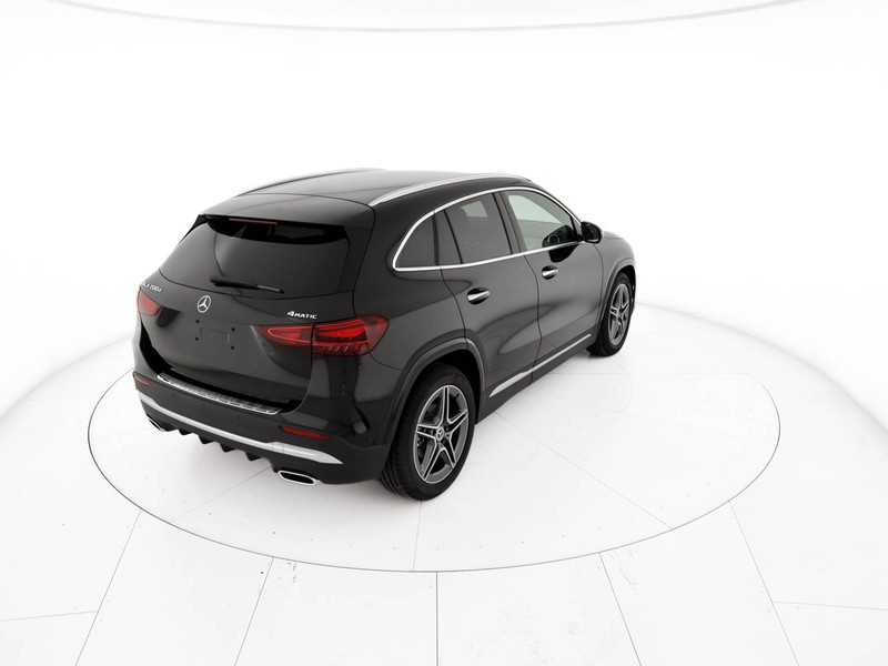 Mercedes GLA 200 d amg line advanced plus 4matic auto