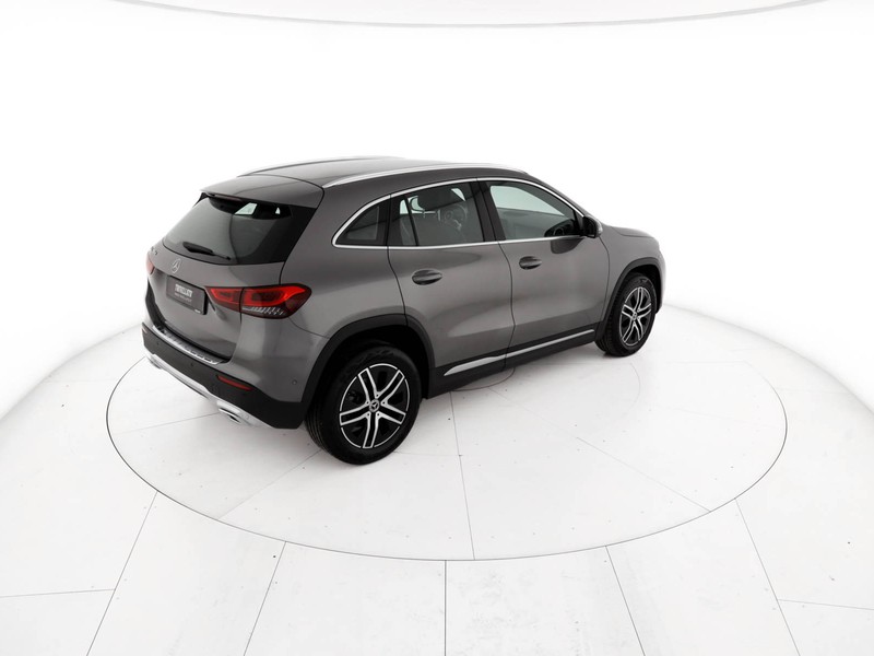 Mercedes GLA 200 d sport plus auto diesel grigio