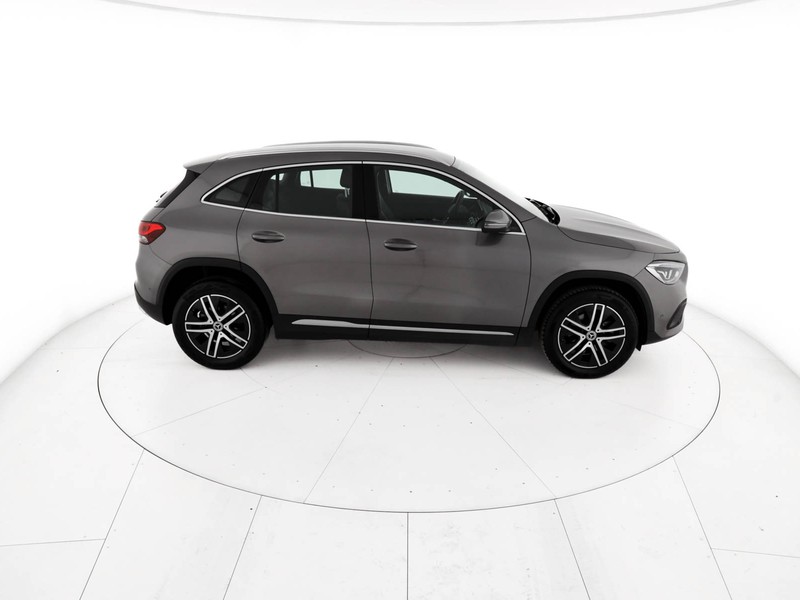 Mercedes GLA 200 d sport plus auto diesel grigio