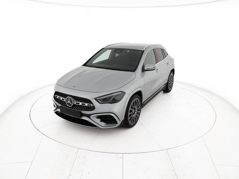 Mercedes GLA 200 d amg line advanced plus auto diesel argento