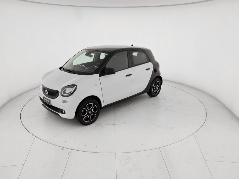 Smart Forfour 1.0 youngster 71cv twinamic my18