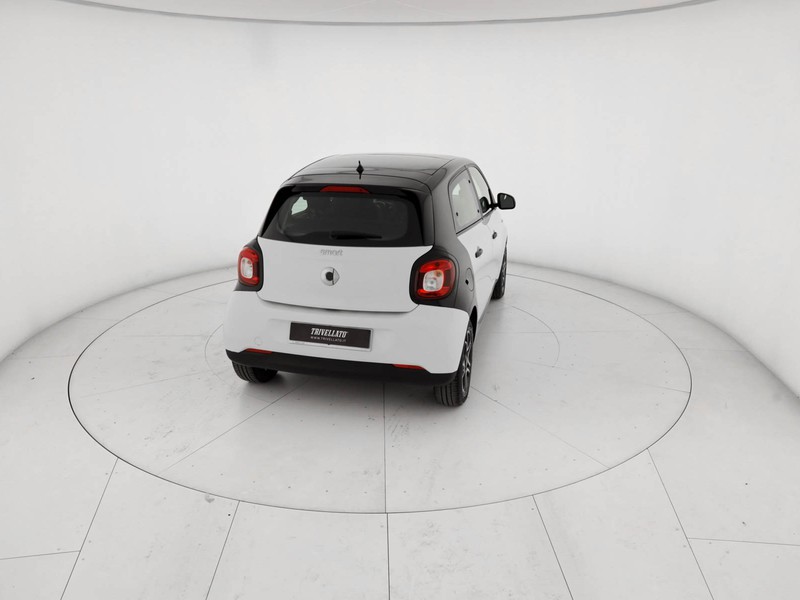 Smart Forfour 1.0 youngster 71cv twinamic my18 benzina bianco