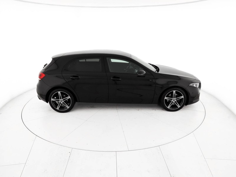 Mercedes Classe A 180 d sport night edition auto