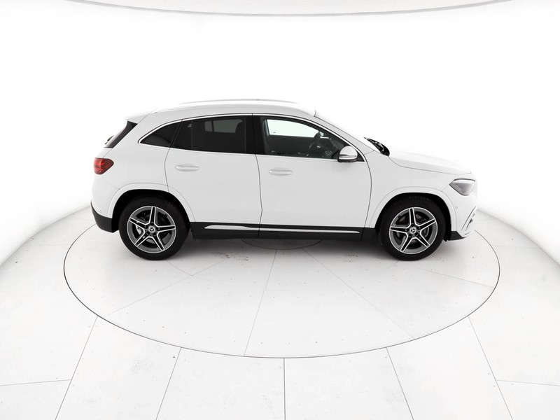 Mercedes GLA 200 d amg line advanced plus auto diesel bianco