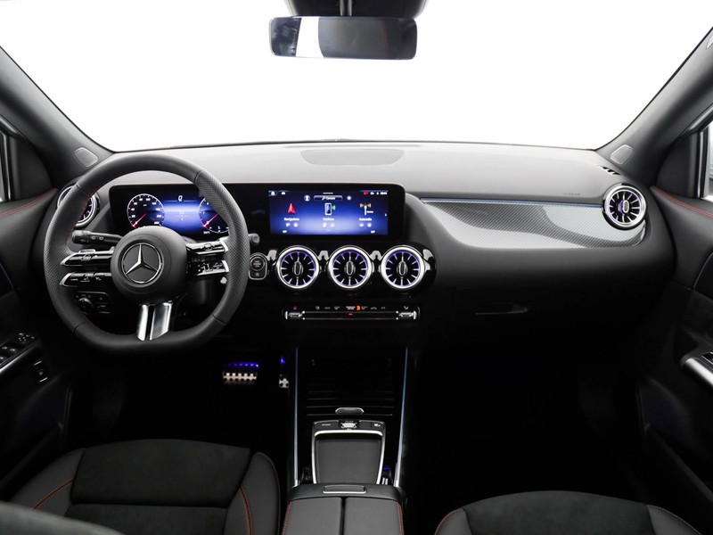 Mercedes GLA 200 d amg line advanced plus auto