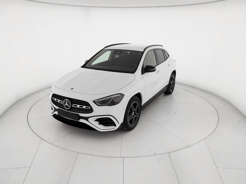 Mercedes GLA 180 d amg line advanced plus auto diesel bianco