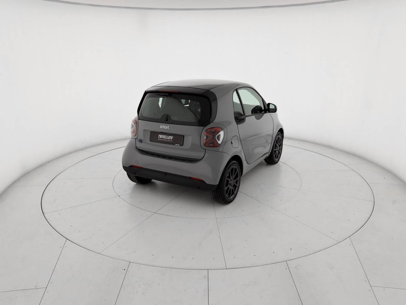 Smart Fortwo eq prime 22kw elettrica argento