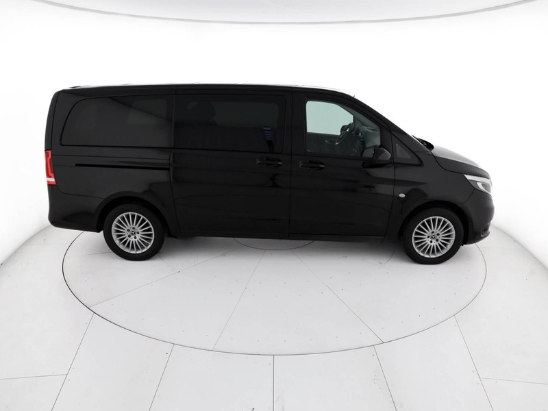 Mercedes Vito 116 cdi long 4x4 auto my20 diesel nero