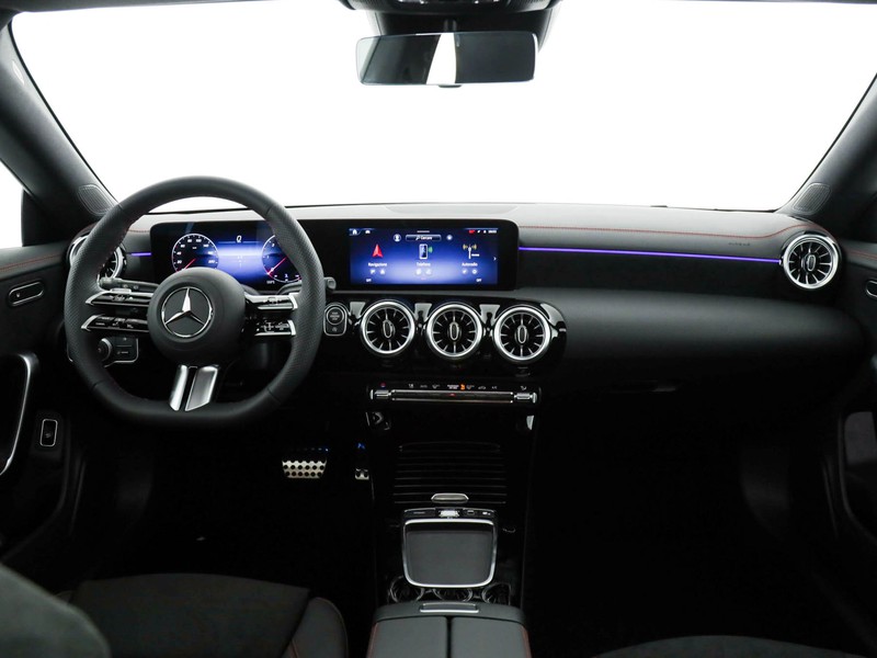 Mercedes CLA Shooting Brake  200 d amg line advanced plus auto