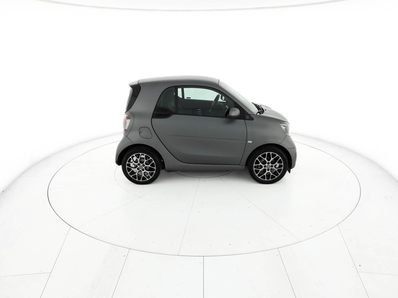 Smart Fortwo eq prime 22kw elettrica grigio