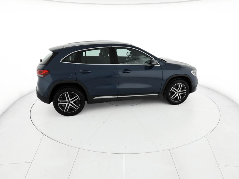 Mercedes GLA 200 d sport plus auto