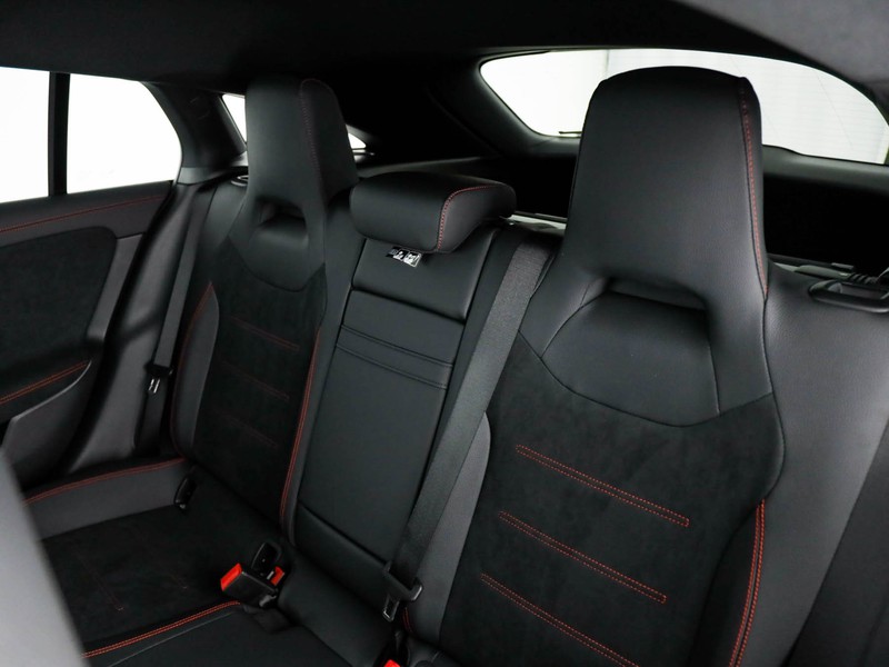 Mercedes CLA Shooting Brake  200 d amg line advanced plus auto