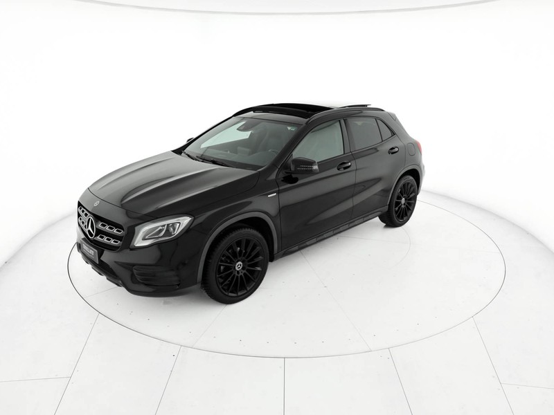 Mercedes GLA 200 d night edition auto diesel nero