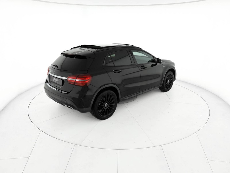 Mercedes GLA 200 d night edition auto diesel nero