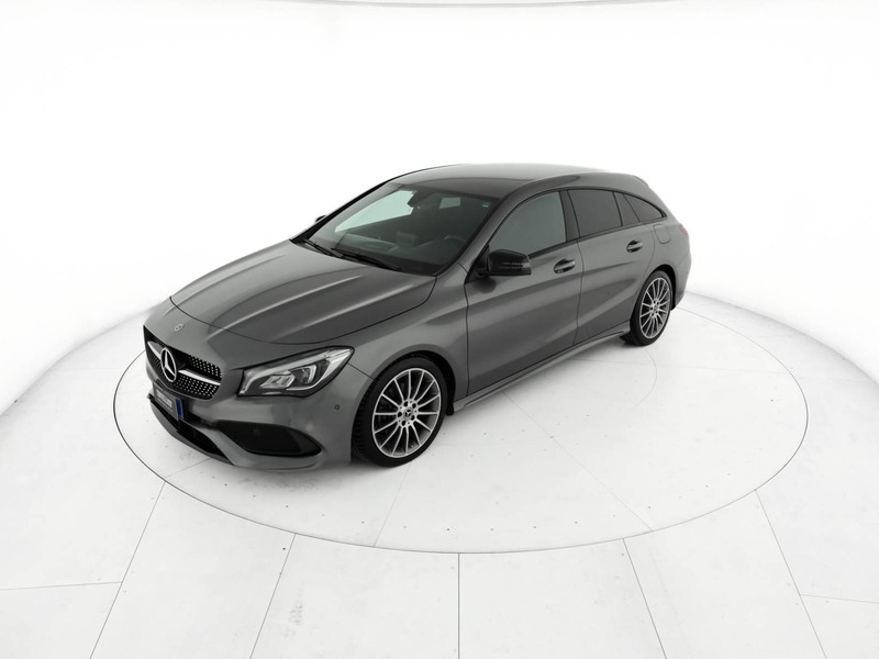 Mercedes CLA Shooting Brake  200 d premium 4matic auto fl diesel grigio