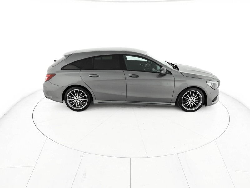 Mercedes CLA Shooting Brake  200 d premium 4matic auto fl diesel grigio