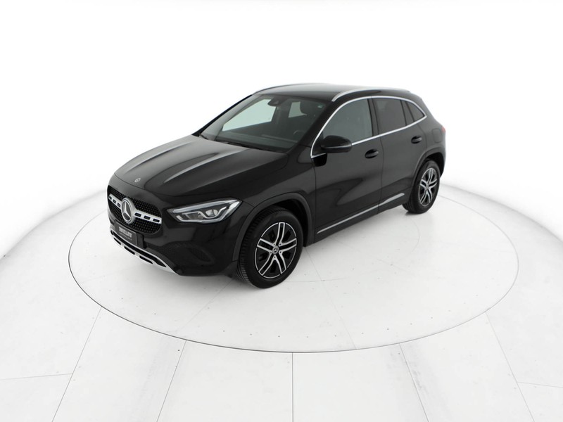 Mercedes GLA 200 d sport plus auto diesel nero